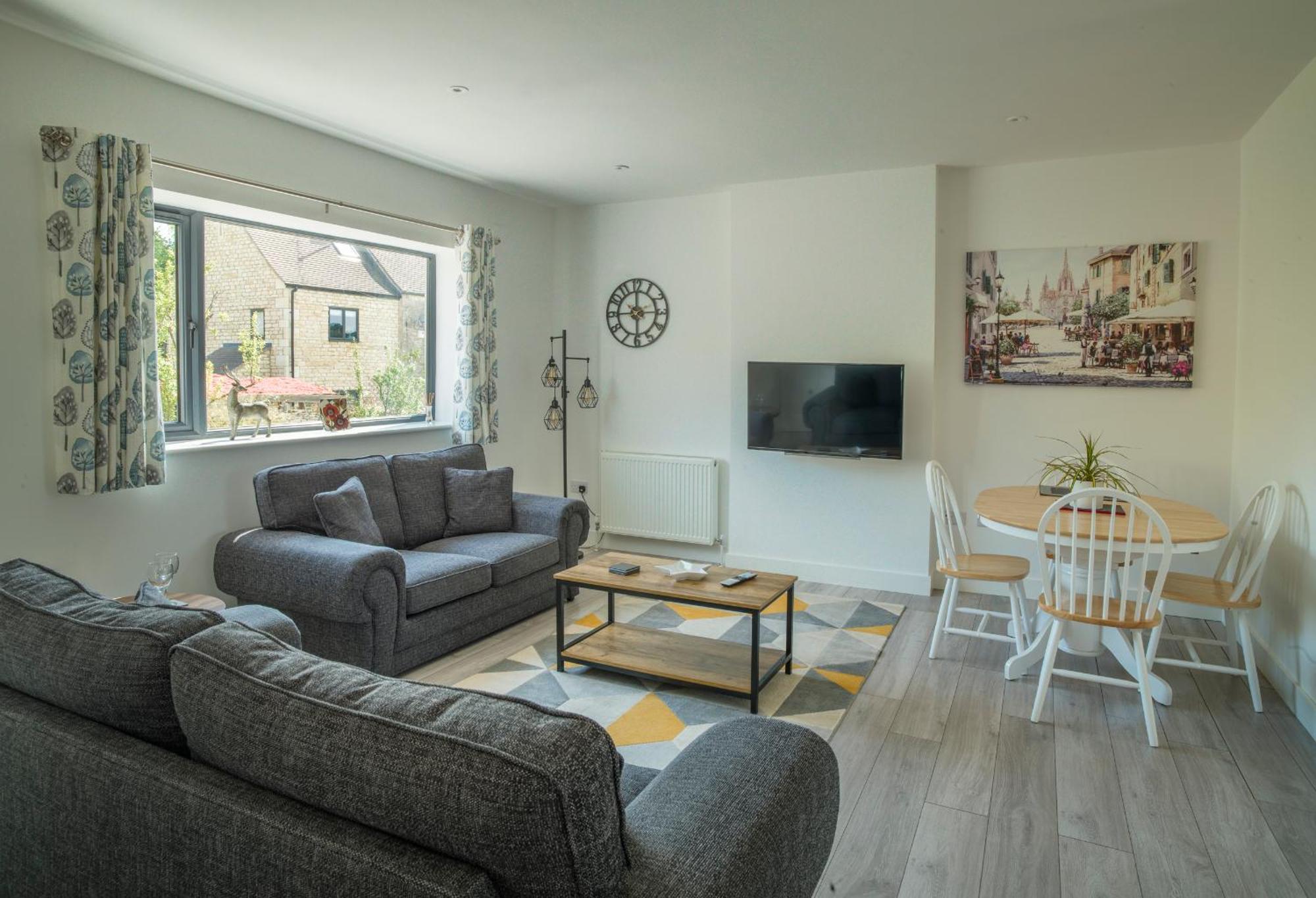 Stunning Modern Apartment In The Cotswolds Chalford Kültér fotó